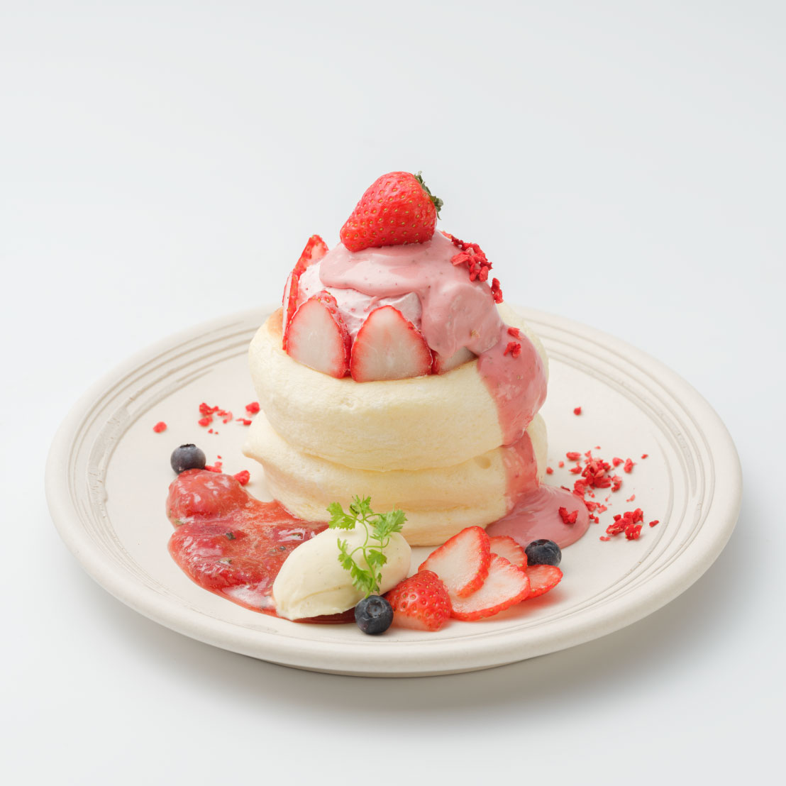 いちごのバレンタインパンケーキ<br><span>Strawberry Valentine Pancakes</span><br>¥2,800